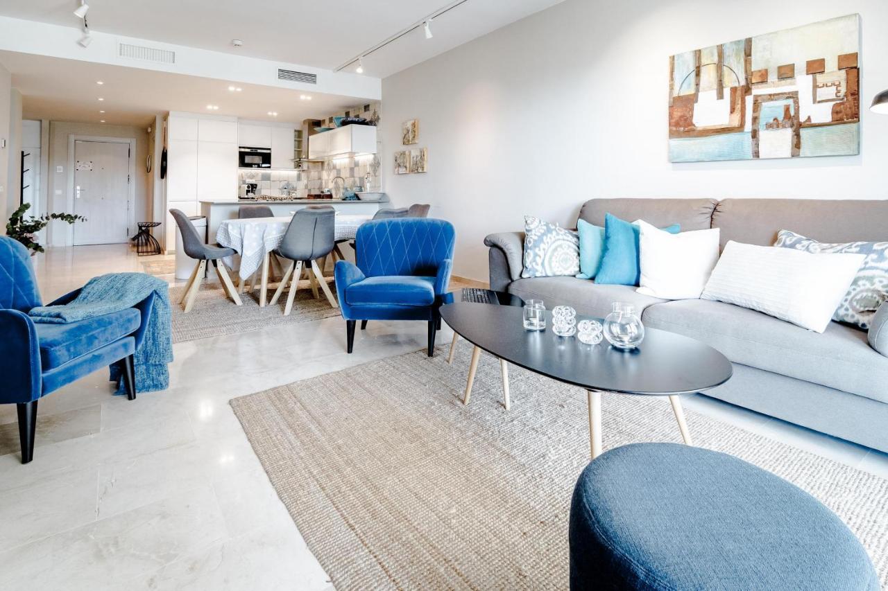 Cb- Cozy Refurbished Apartment, Perfect Location 马尔韦利亚 外观 照片
